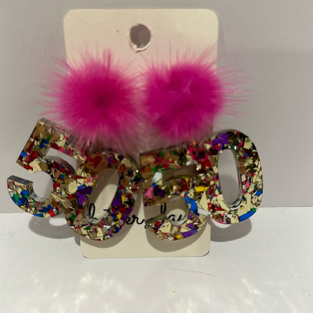Lightweight 50 Sparkly Earrings with pink accent